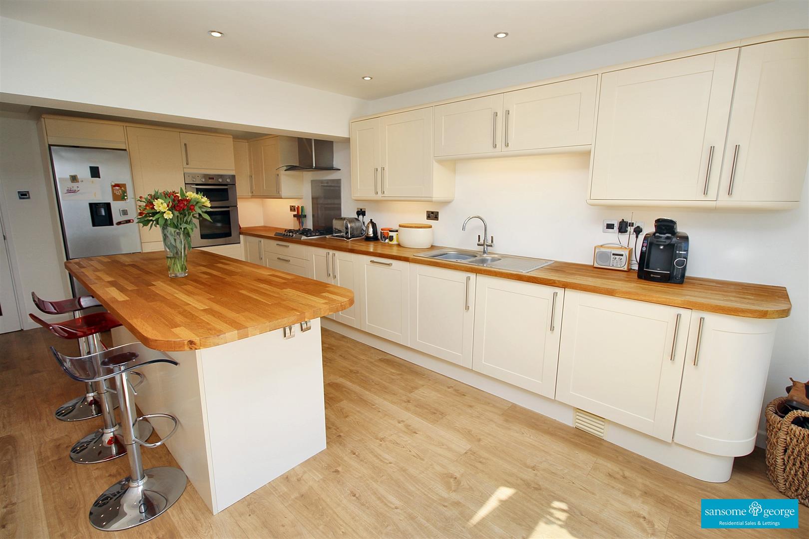 Somerset Walk, Tilehurst